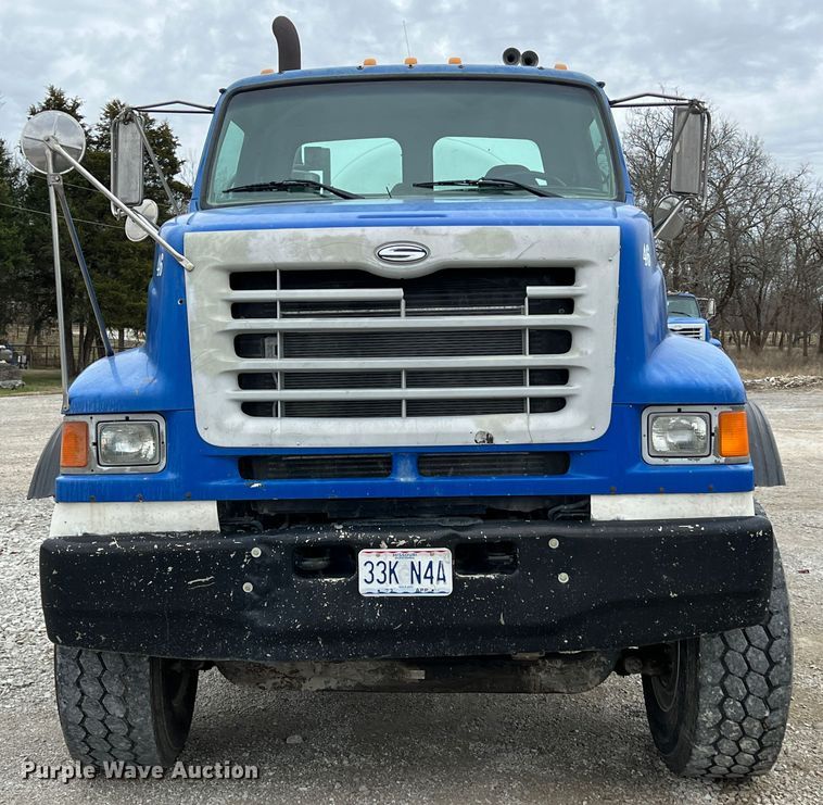 image for item ID9348 2006 Sterling L9500  ready mix truck
