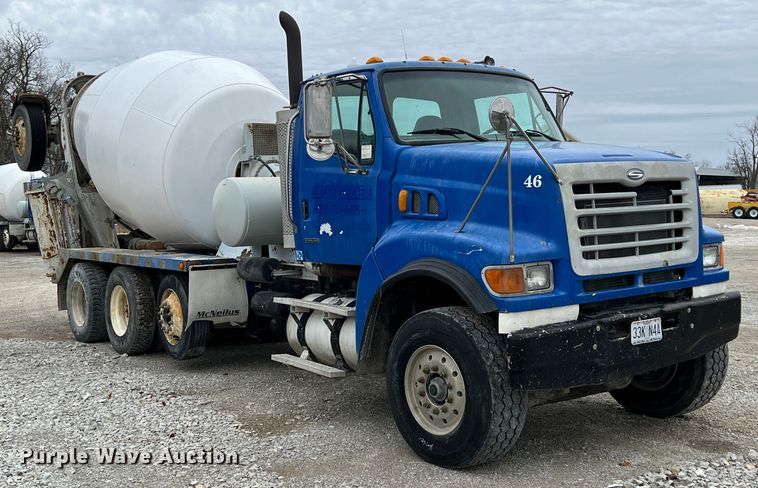 image for item ID9348 2006 Sterling L9500  ready mix truck
