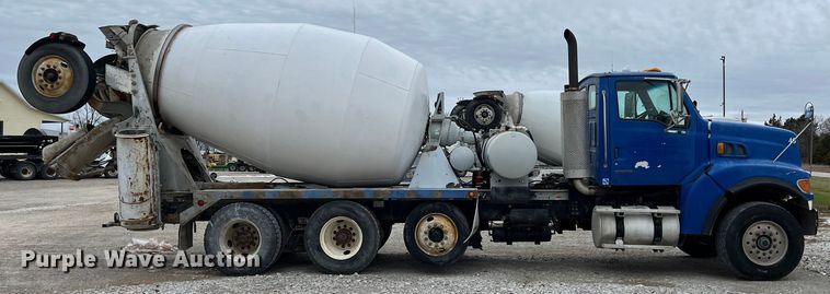 image for item ID9348 2006 Sterling L9500  ready mix truck