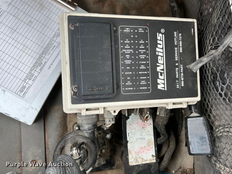 image for item ID9348 2006 Sterling L9500  ready mix truck