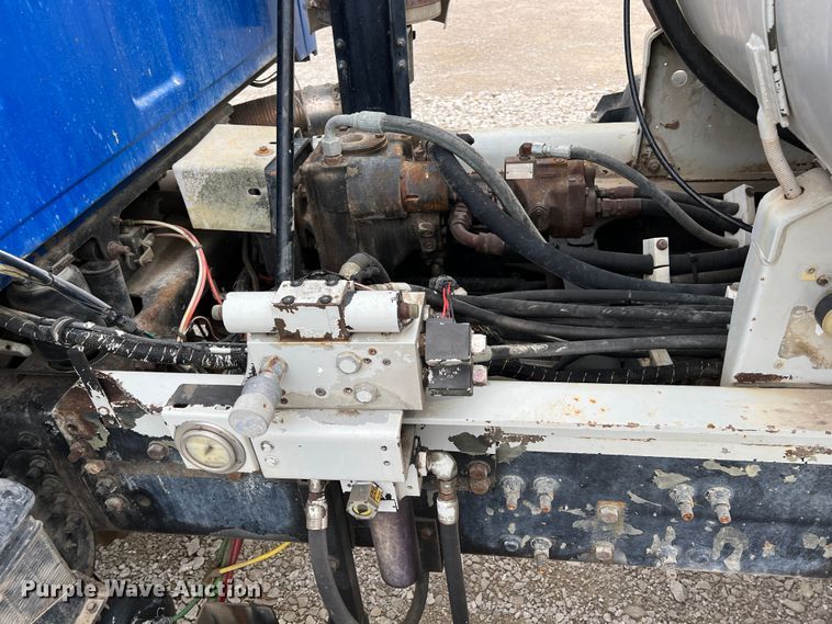 image for item ID9348 2006 Sterling L9500  ready mix truck