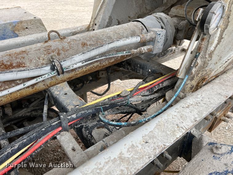 image for item ID9348 2006 Sterling L9500  ready mix truck