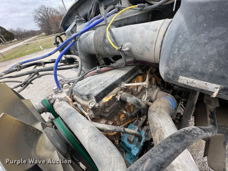 image for item ID9348 2006 Sterling L9500  ready mix truck