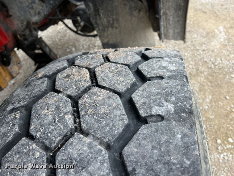 image for item ID9348 2006 Sterling L9500  ready mix truck