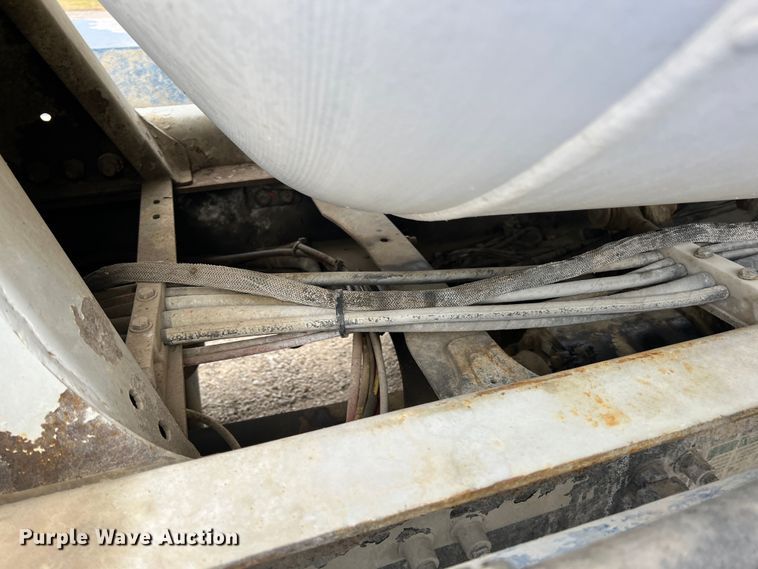 image for item ID9349 2006 Sterling L9500  ready mix truck