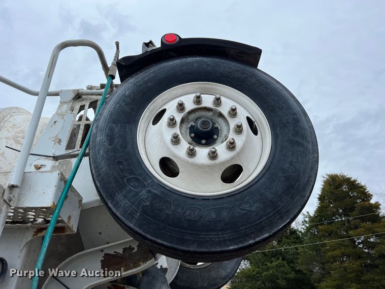 image for item ID9349 2006 Sterling L9500  ready mix truck