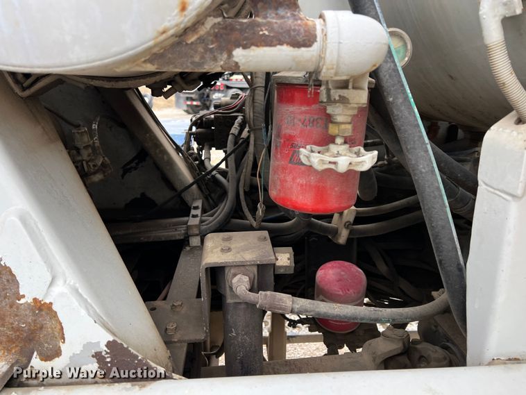 image for item ID9349 2006 Sterling L9500  ready mix truck