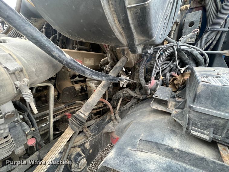 image for item ID9349 2006 Sterling L9500  ready mix truck