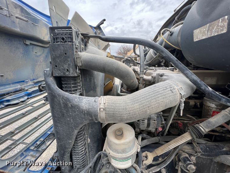 image for item ID9349 2006 Sterling L9500  ready mix truck