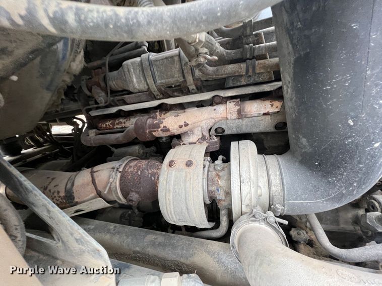 image for item ID9349 2006 Sterling L9500  ready mix truck