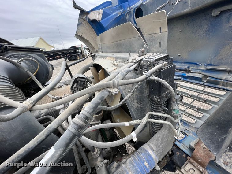 image for item ID9349 2006 Sterling L9500  ready mix truck