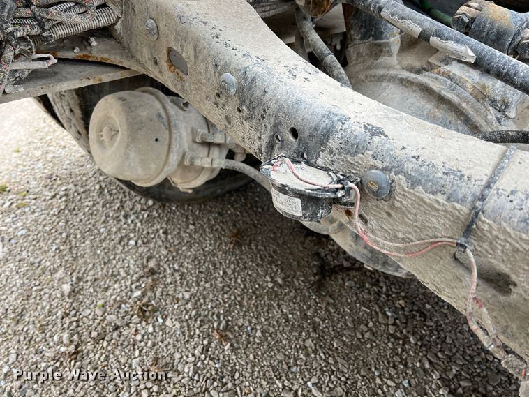 image for item ID9349 2006 Sterling L9500  ready mix truck