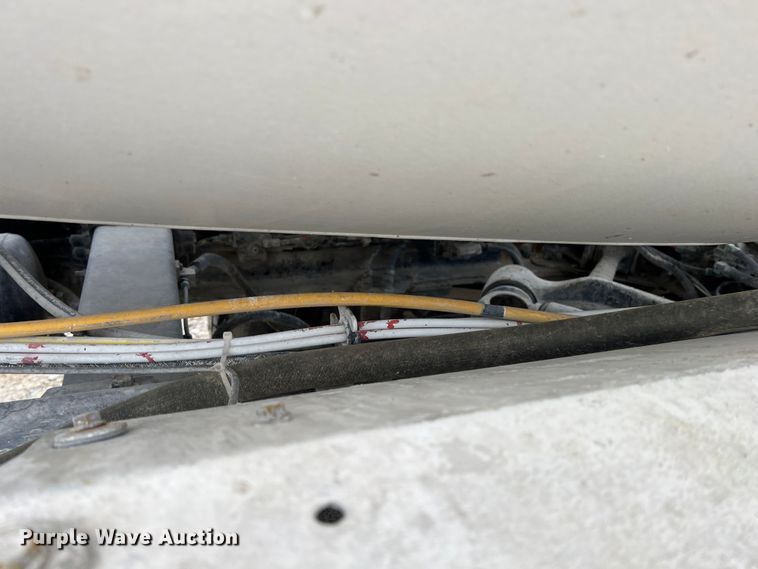 image for item ID9352 2003 Peterbilt 357  ready mix truck