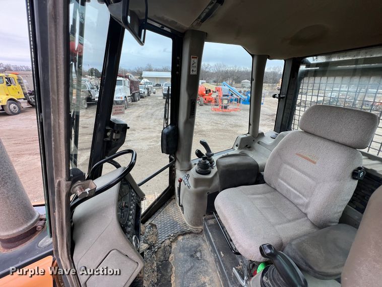 image for item ID9355 2009 Case 1650L  dozer