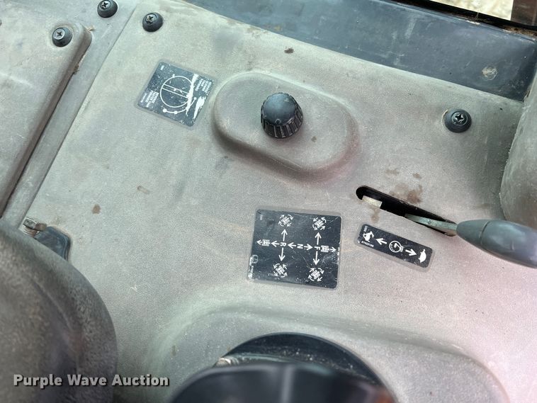 image for item ID9355 2009 Case 1650L  dozer