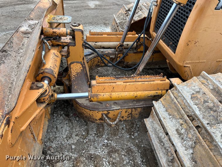 image for item ID9355 2009 Case 1650L  dozer
