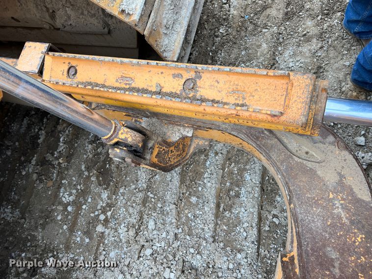 image for item ID9355 2009 Case 1650L  dozer