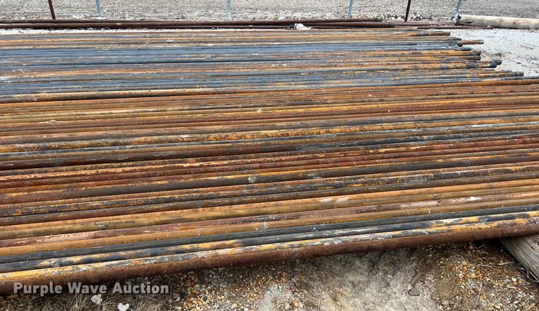 image for item ID9360 (40) oilfield pipe