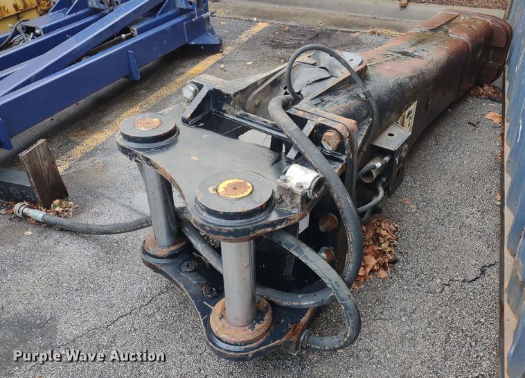 image for item JK9116 Caterpillar H160  breaker