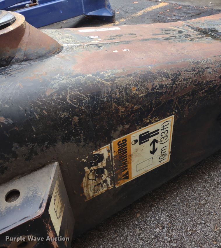 image for item JK9116 Caterpillar H160  breaker