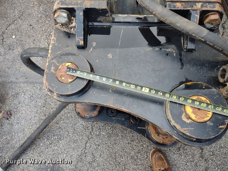 image for item JK9116 Caterpillar H160  breaker