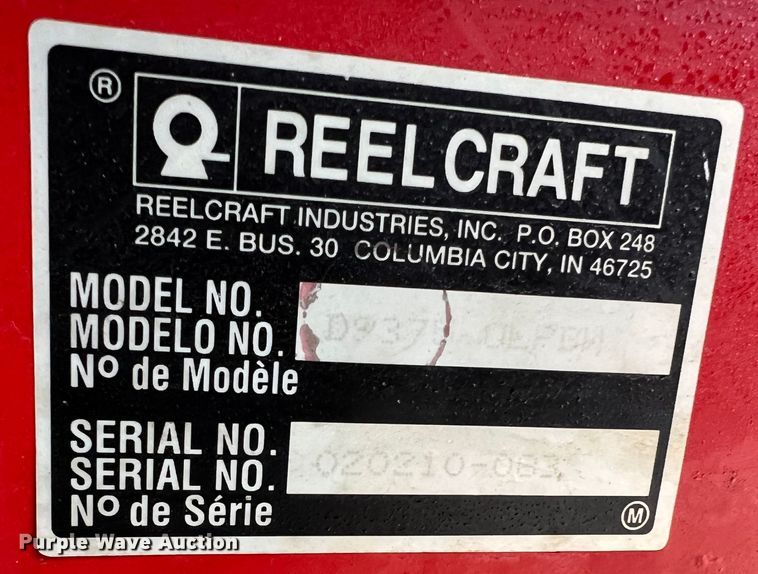 image for item JU9728 2002 Freightliner FL70  utility / service truck