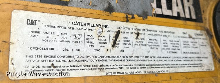 image for item JU9728 2002 Freightliner FL70  utility / service truck