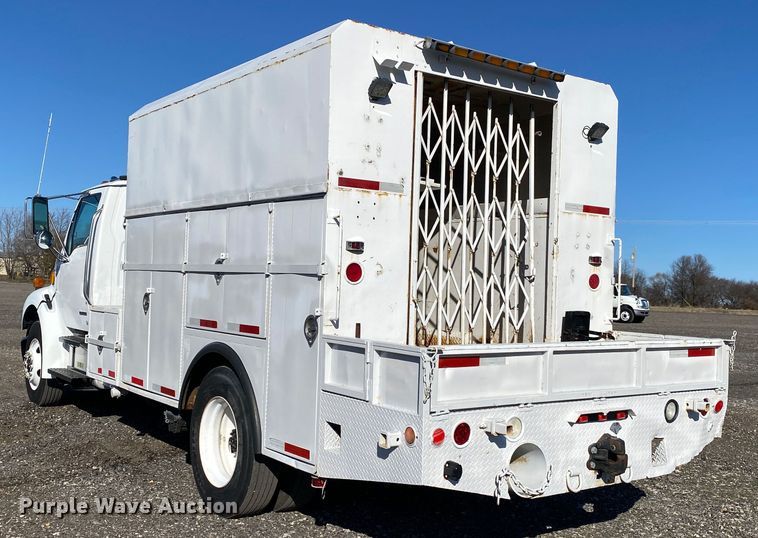 image for item JW9248 2004 Sterling Acterra  utility / service truck