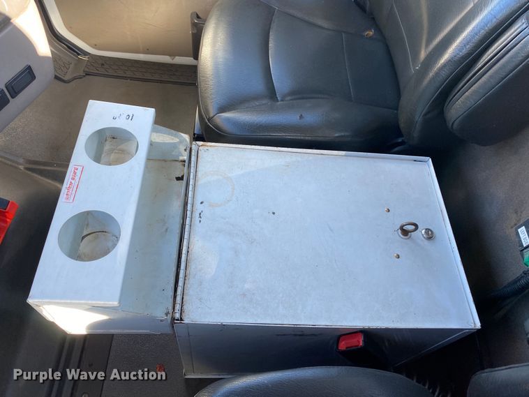 image for item JW9248 2004 Sterling Acterra  utility / service truck