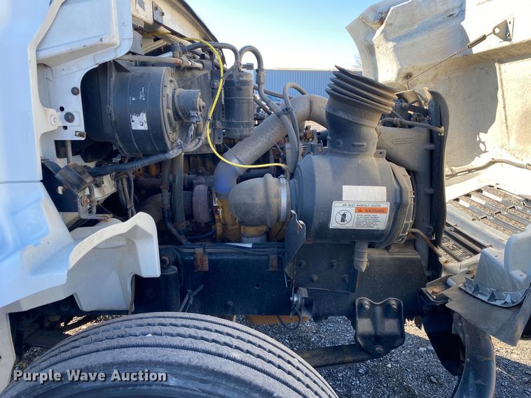 image for item JW9248 2004 Sterling Acterra  utility / service truck