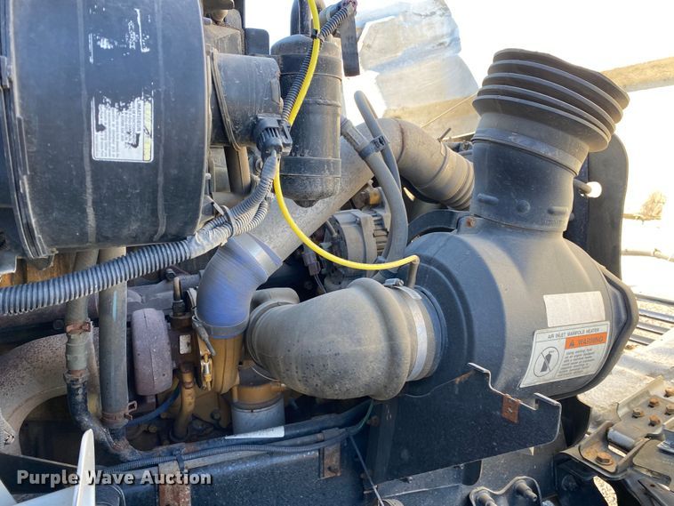 image for item JW9248 2004 Sterling Acterra  utility / service truck