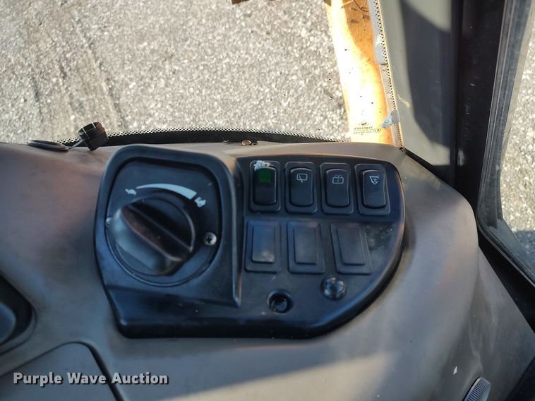 image for item JW9257 2013 Case 590 Super N  backhoe