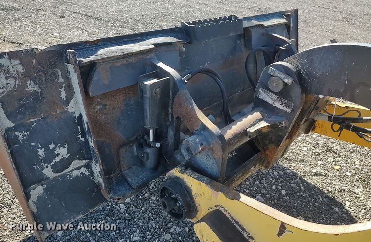 image for item JW9258 2015 New Holland W80C  wheel loader