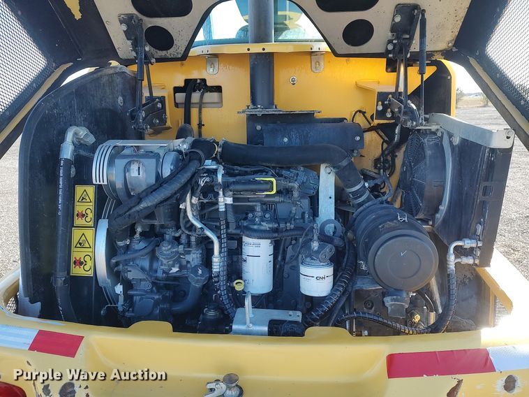 image for item JW9258 2015 New Holland W80C  wheel loader