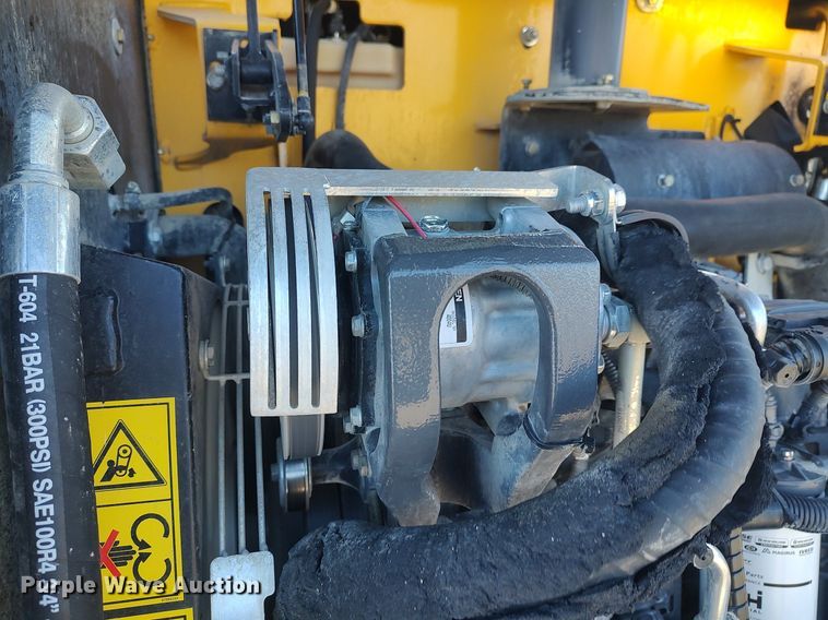 image for item JW9258 2015 New Holland W80C  wheel loader