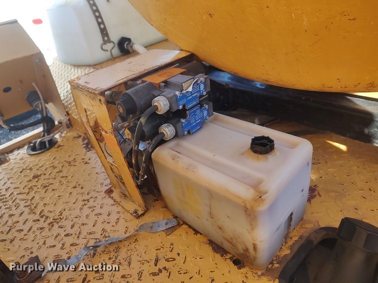 image for item JW9259 2007 Vermeer PMD850  vacuum excavator