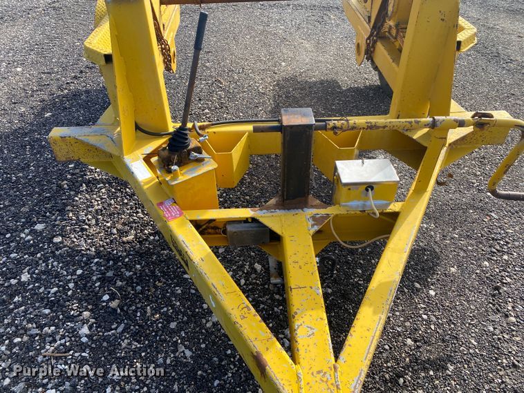 image for item JW9314 1996 Butler HCT-100  reel trailer