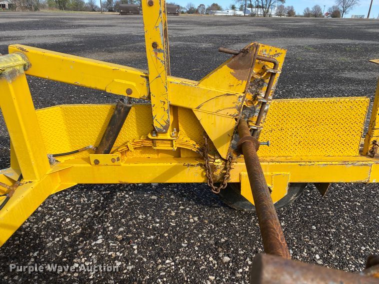 image for item JW9314 1996 Butler HCT-100  reel trailer