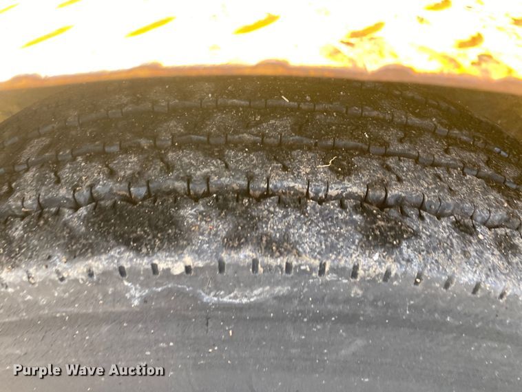 image for item JW9314 1996 Butler HCT-100  reel trailer