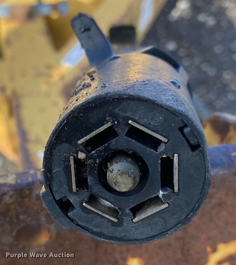 image for item JW9315 1998 Butler HCT-100  reel trailer