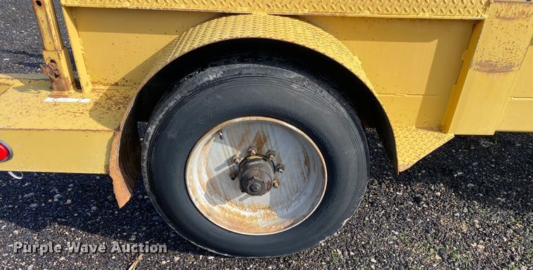 image for item JW9315 1998 Butler HCT-100  reel trailer