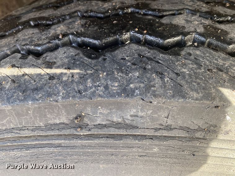 image for item JW9315 1998 Butler HCT-100  reel trailer