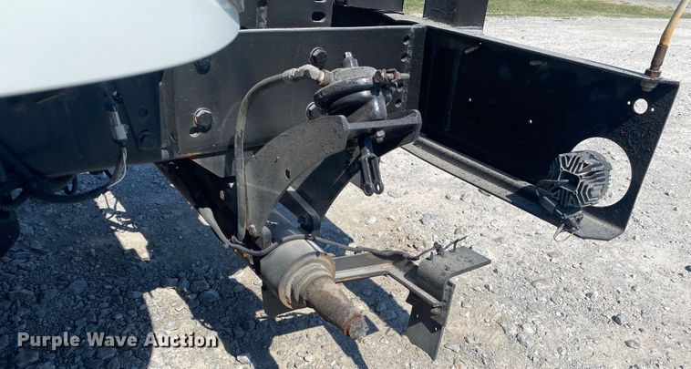 image for item JW9396 2010 International WorkStar 7400  utility / service truck