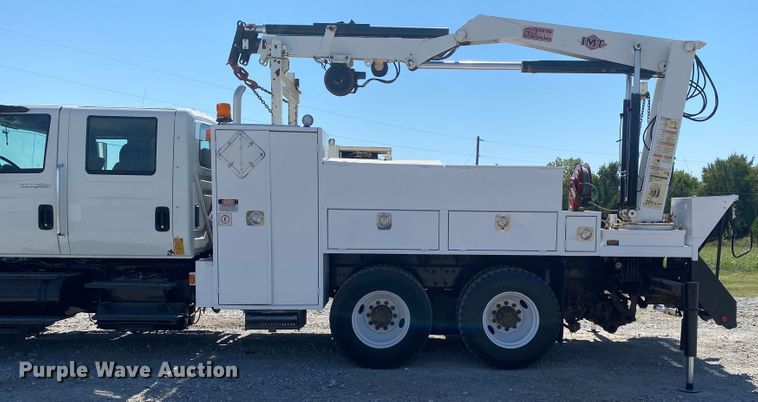 image for item JW9396 2010 International WorkStar 7400  utility / service truck