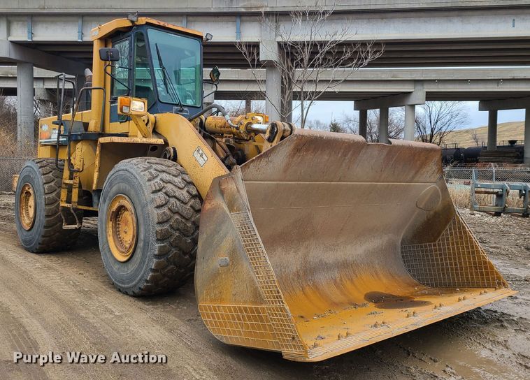 image for item JW9949 1988 Komatsu WA500-1L  wheel loader