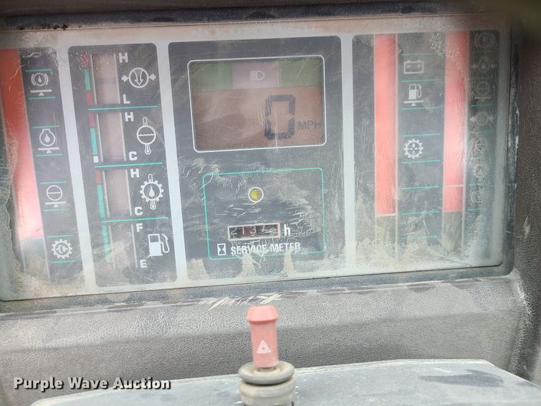 image for item JW9949 1988 Komatsu WA500-1L  wheel loader