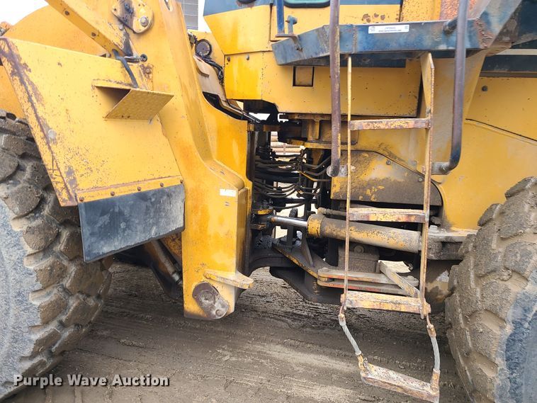 image for item JW9949 1988 Komatsu WA500-1L  wheel loader