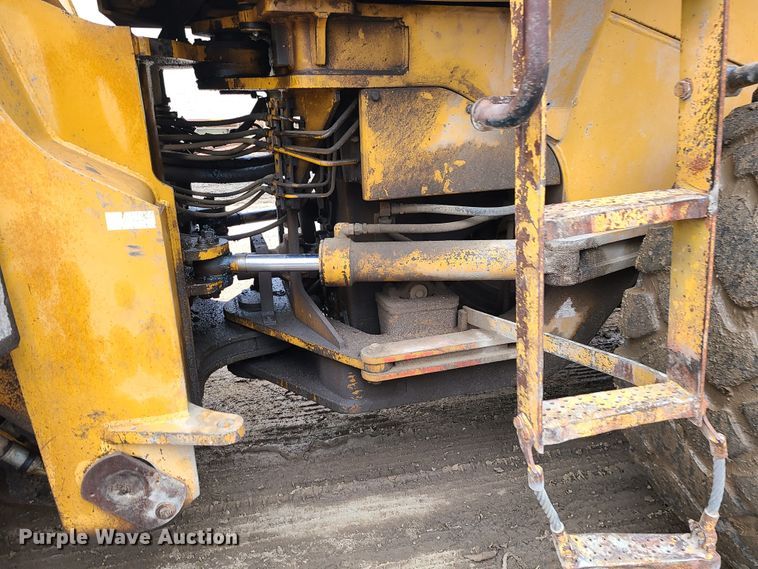 image for item JW9949 1988 Komatsu WA500-1L  wheel loader