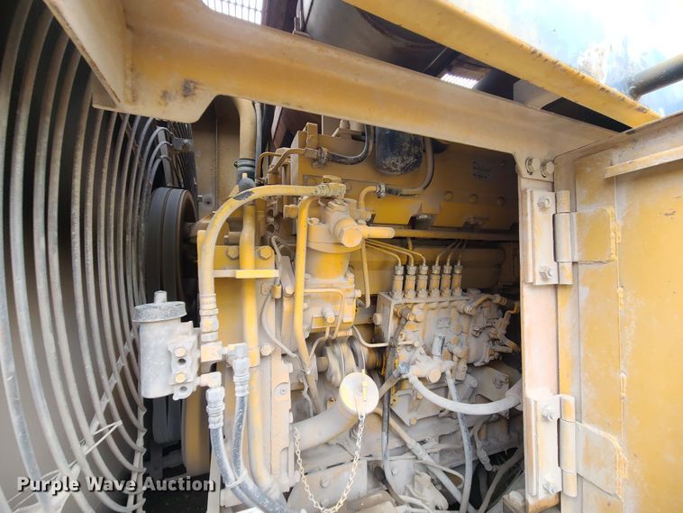 image for item JW9949 1988 Komatsu WA500-1L  wheel loader