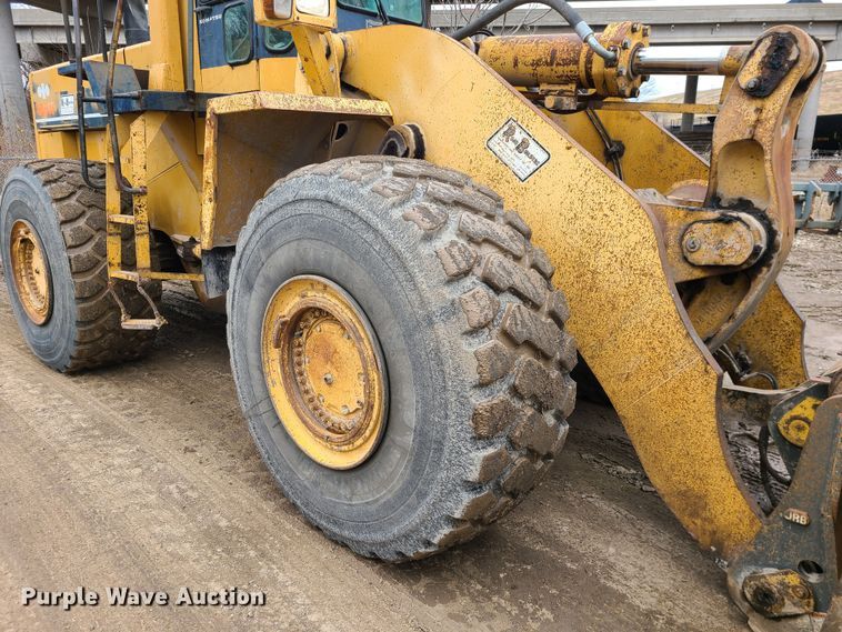 image for item JW9949 1988 Komatsu WA500-1L  wheel loader